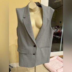 Oversized button vest